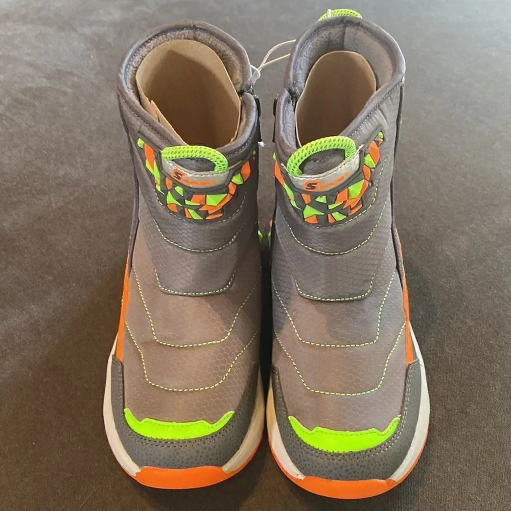 Sport by Skechers Boy’s Zuko Gray Water Repellant Zip Up Boots Size 2 NWT